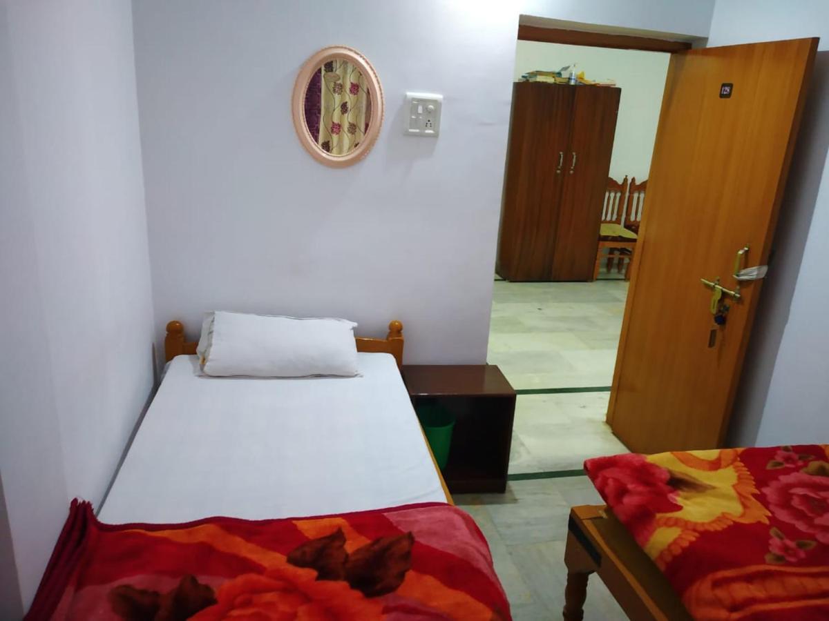 Beauty Guest House Bodh Gaya Buitenkant foto